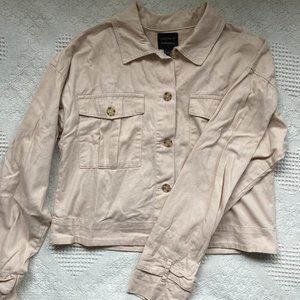 Forever 21 Contemporary light pink cropped shacket